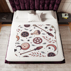 Spellbound Nights Sherpa Blanket – Occult & Cozy